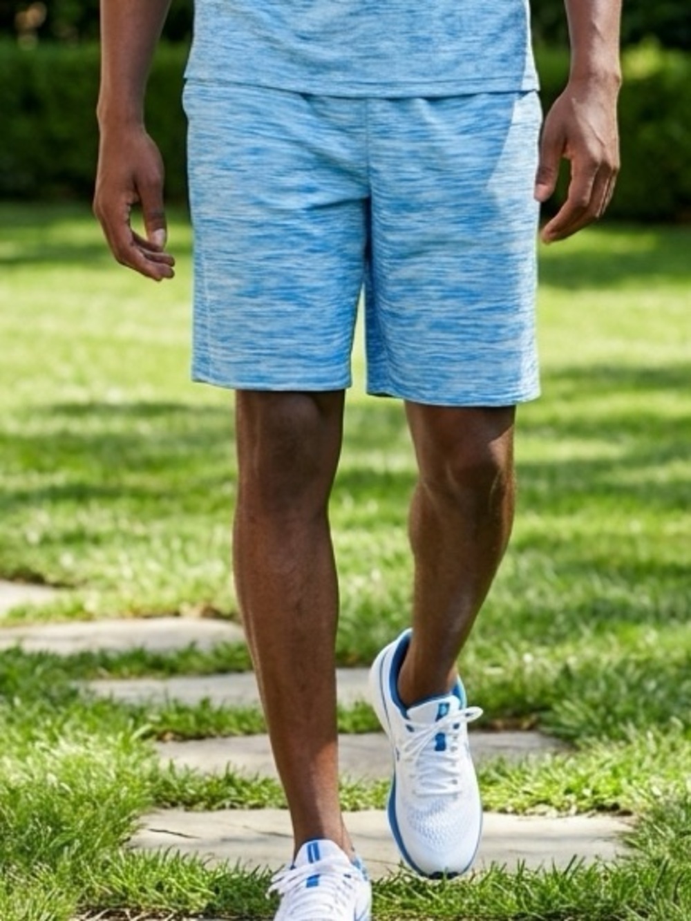NWT DSG Men’s Textured Training 9” Performance Short Blue Heather - Size Small